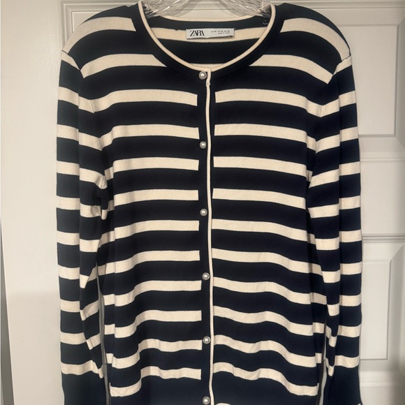 Zara Women's Navy and Cream Striped Cardigan - Picture 1 of 3